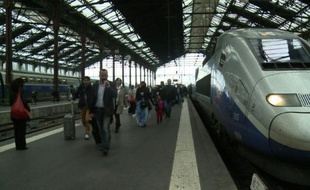 Grève à la SNCF: trafic perturbé à la gare de Lyon
