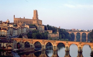Albi la rouge, de son surnom, est classée au patrimoine mondial de l'Unesco pour sa sité épiscopale