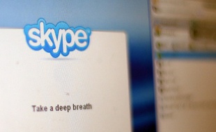 Skype propose la transcription en temps réel des conversations.