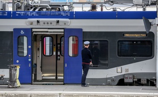 Un agent SNCF, en octobre 2019.