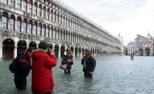 Venise sous les eaux le 1er décembre 2008