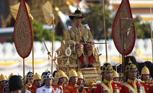 Le défilé de Rama X