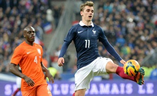 L'attaquant de l'équipe de France, Antoine Griezmann, lors de sa première sélection, face aux Pays-Bas, le 5 mars 2014.