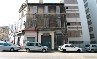 Un policier va être jugé après la mort d'un jeune homme, dans la nuit du 13 au 14 février 2013 dans le 3e arrondissement de Marseille.
