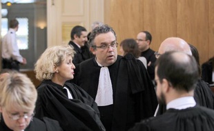 L'avocat de BTP Bouygues TP, Philippe Gooseens, à l'ouverture du procès le 10 mars 2015 à Cherbourg