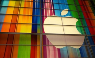 Apple et Google vont être assignés par l'Etat français (image d'illustration).