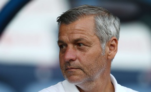 Bruno Genesio, ici lors d'un match amical de l'OL à Huddersfield le 25 juillet.