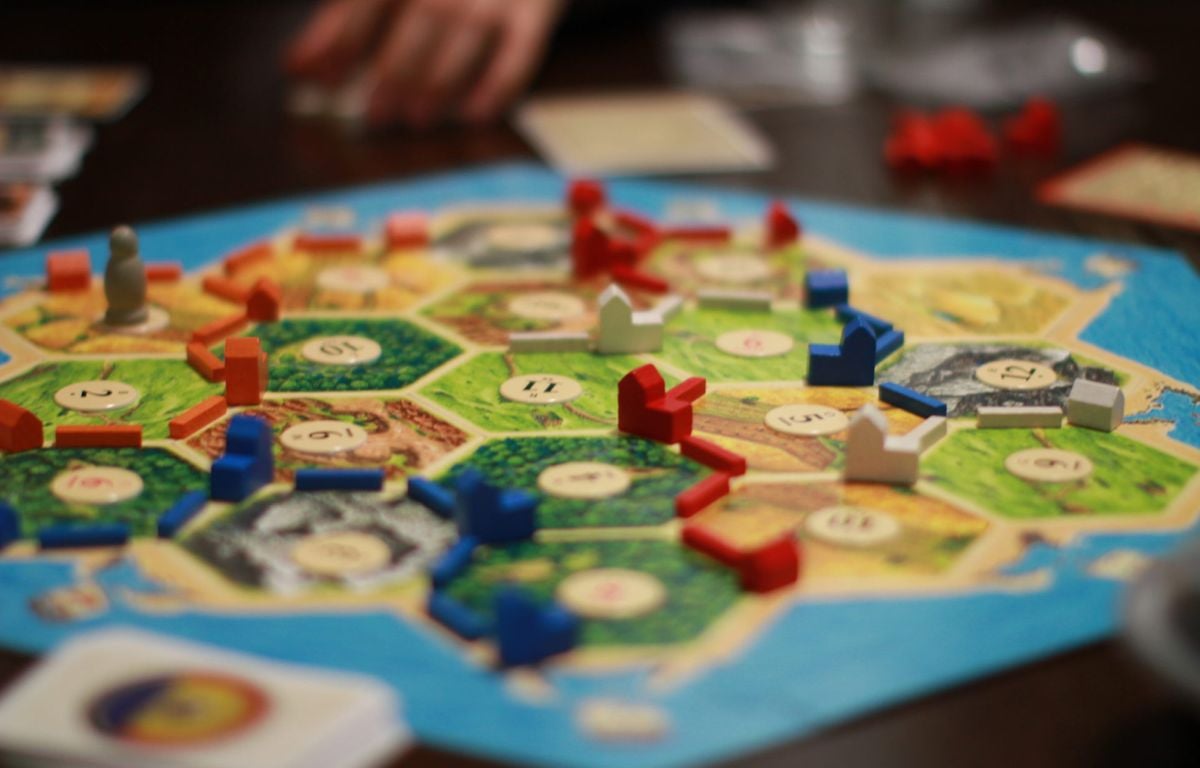 Netflix : Le jeu de société culte « Catan » va être adapté en séries et films (et jeu)