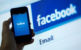 Facebook a annoncé une mise à jour de son moteur de recherche interne, pour faciliter la recherche des publications sur son réseau en particulier sur les thèmes d'actualité