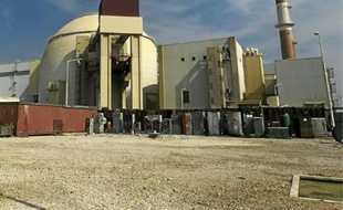 La centrale nucléaire de Bushehr, en Iran, a été mise en service le 3 mars 2011.