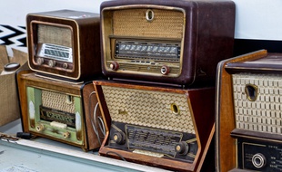 Les radios sont soumises à des quotas de musique francophone depuis 1994.