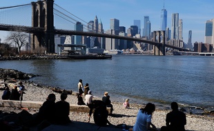 La ville de New York connaissait mercredi 21 février 2018 un record de chaleur pour le mois de février.