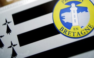 Produit en Bretagne, la plus importante association française gérant une marque collective de territoire, est devenu en 20 ans un poids lourd de l'économie bretonne et une structure sans équivalent en Europe.