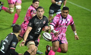 Au match aller, le 2 décembre, Rynhardt Elstadt et le Stade Toulousain avait écrasé le Stade Français (49-20).