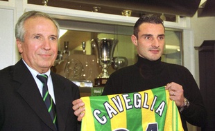 Kleber Bobin, lors de l'arrivée de l'attaquant Alain Caveglia au FC Nantes en 1999.