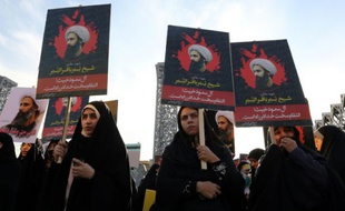 Manifestation de femmes iraniennes, le 4 janvier 2016 à Téhéran après l'exécution par l'Arabie Saoudite d'un dignitaire chiite