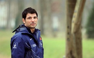 Après une Coupe du monde ratée à domicile, avec une défaite en demi-finale contre l'Angleterre et deux autres contre l'Argentine, l'heure est au renouveau pour le XV de France