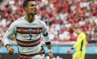 Cristiano Ronaldo, sur le toit de l'Euro.