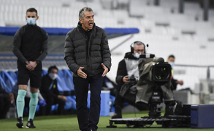 Christian Gourcuff cible les manques défensifs de son équipe après la défaite contre l'OM.