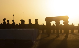 Lundi un hommage national sera rendu aux 13 soldats tués dans le crash