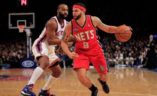 Les San Antonio Spurs ont remporté leur onzième victoire consécutive en NBA sur le parquet des Utah Jazz (106-102), lundi soir, et les New Jersey Nets avec un brillant Deron Williams sont allés battre les Knicks à New York, lundi en NBA