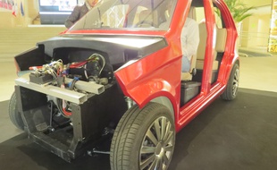 Le prototype de la voiture électrique Ampool, projet développé en Aquitaine