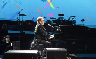 Le chanteur Elton John