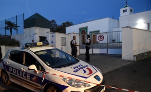 L'attaque contre la mosquée de Bayonne a eu lieu lundi 28 octobre 2019, vers 15h20.