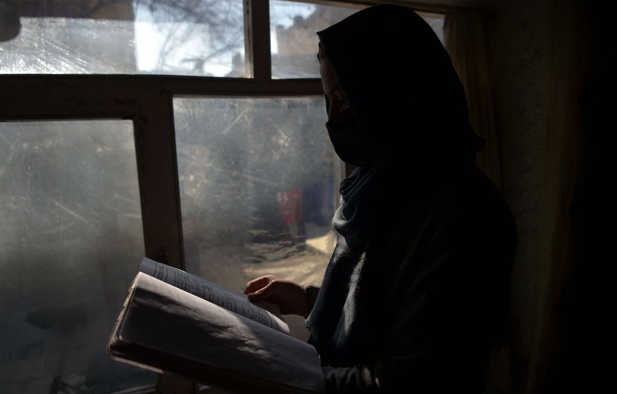 Interdites de travailler avec des femmes, des ONG quittent l'Afghanistan