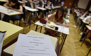 Le 15 juin 2017, lors de l'épreuve de philosophie dans un lycée de Strasbourg. AFP PHOTO / FREDERICK FLORIN