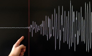 Le séisme de 7,7 qui s'est produit au large de l'Alaska samedi matin a provoqué un tsunami local, mais peut-être destructeur,