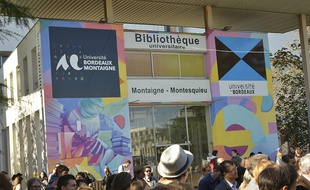 La fresque qui orne la bibliothèque universitaire a été inaugurée début octobre.