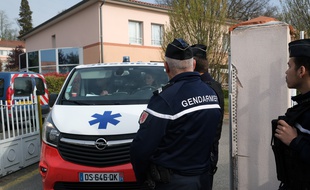 Devant l'Ehpad