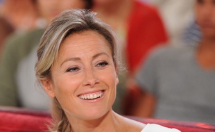Anne-Sophie Lapix est désormais aux manettes de JT de 20 heures sur France 2.