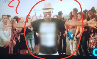 Capture d'écran du clip de Black M «Je suis chez moi» postée sur Twitter par Sihame Assbague.