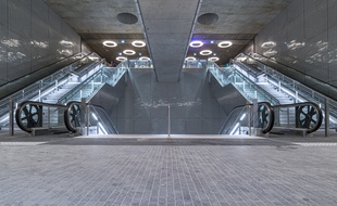 L'entrée de la ligne 14 du métro à la station Mairie de Saint-Ouen.