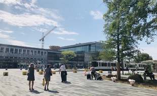 Le 27 août 2019, le parvis de la gare de Nantes termine sa transformation