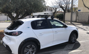 Cette voiture permet à la Tam de repérer les automobilistes indélicats