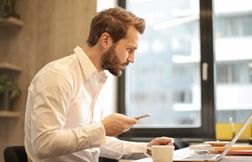 Start-up ou grande entreprise : quel cadre professionnel choisir ?