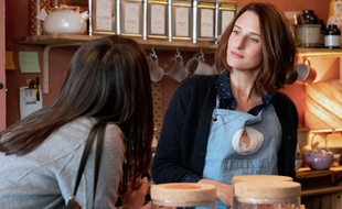 Camille Cottin dans Mouche, série Canal+