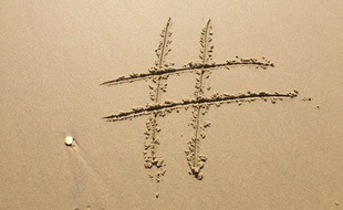 Le hashtag #JaiEteViolee devient viral en réponse à #JaiEteUnVioleur