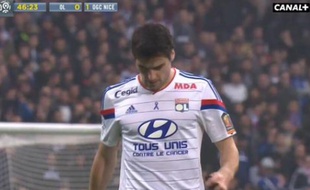 Capture d'écran de la sortie de Yoann Gourcuff lors de Lyon-Nice (1-2), le 21 mars 2015.