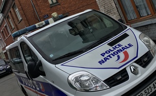 Le suspect du cambriolage a été retrouvé avec un pied-de-biche et une cagoule (illustration).