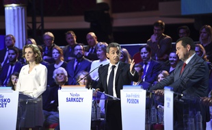 Les candidats à la primaire de la droite et du centre, Nathalie Kosciusko-Morizet, Nicolas Sarkozy et Jean-Frederic Poisson, lors du second débat télévisé, le 3 novembre 2016.