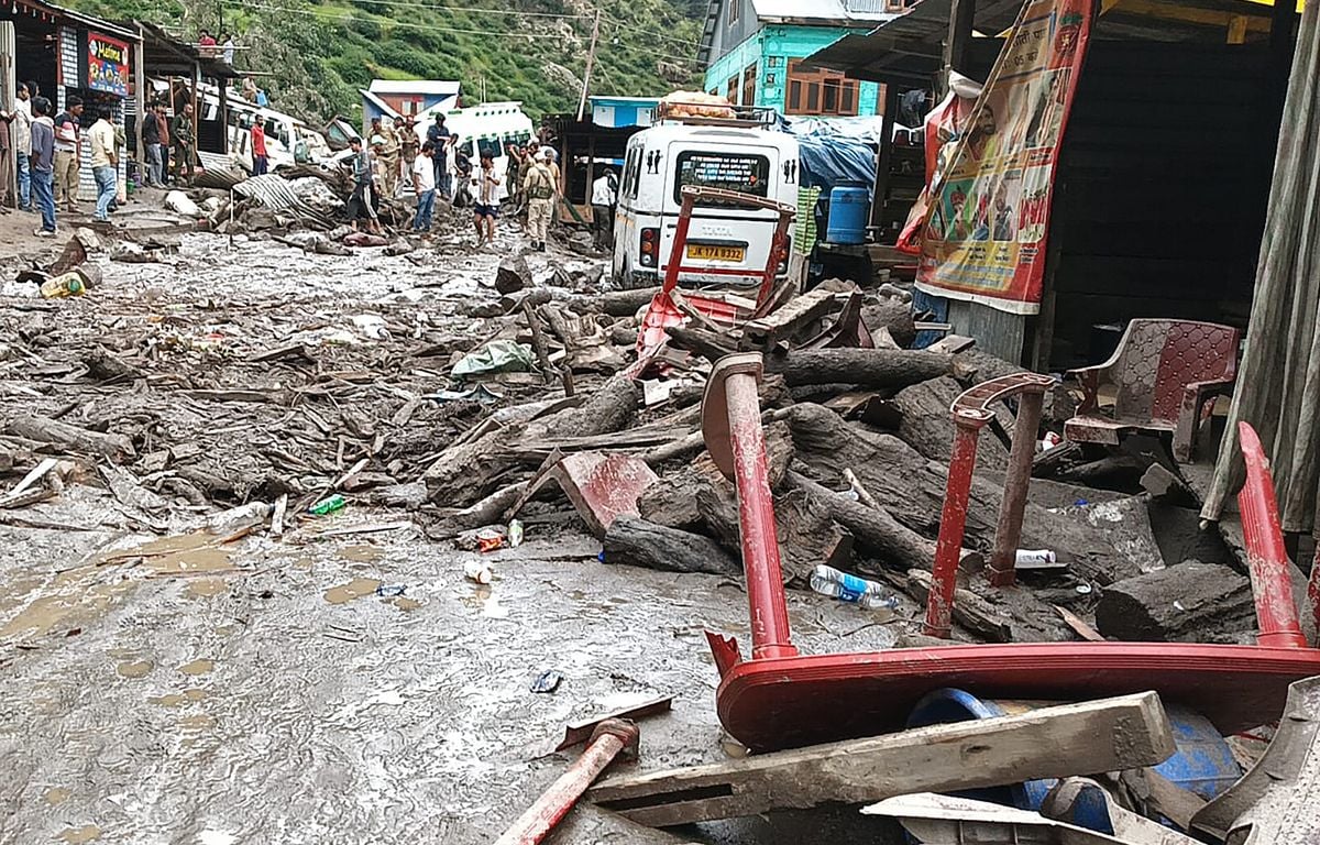 Inde : Le bilan des inondations au Cachemire s'alourdit, au moins 56 morts et 80 personnes disparues