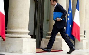 Le ministre des Finances Emmanuel Macron à son arrivée le 7 octobre 2014 à l'Elysée à Paris