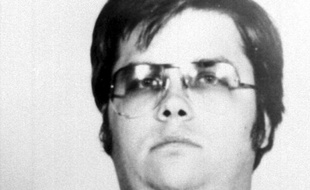 Mark David Chapman, le meurtrier de l'ancien Beatle John Lennon, s'est vu refuser une 7e demande de remise en liberté, ont annoncé jeudi les services pénitentiaires de l'Etat de New York.