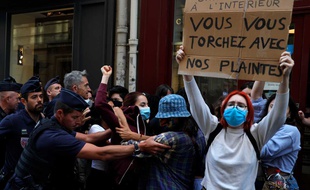 Plusieurs appels à manifester ce vendredi circulent pour protester contre la nomination de Gérald Darmanin et Eric Dupond-Moretti.