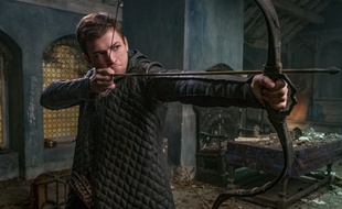 Taron Egerton dans Robin des Bois de Otto Bathurst