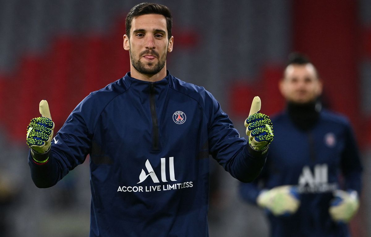 Football : Les premiers mots du gardien du PSG, Sergio Rico, « très chanceux » après son accident